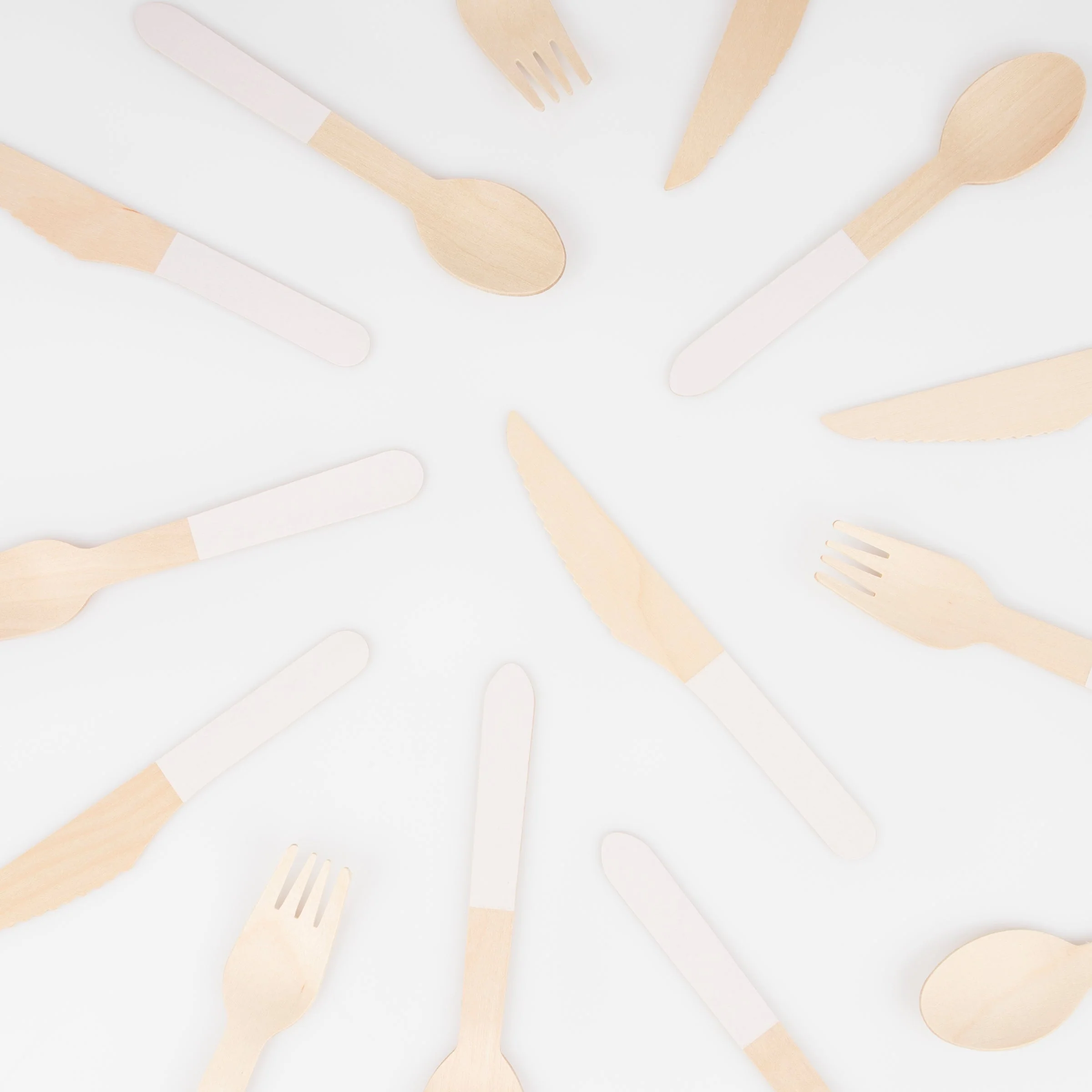Meri Meri Ballet Slipper Pink Wooden Cutlery Set (x 24) - Image 2