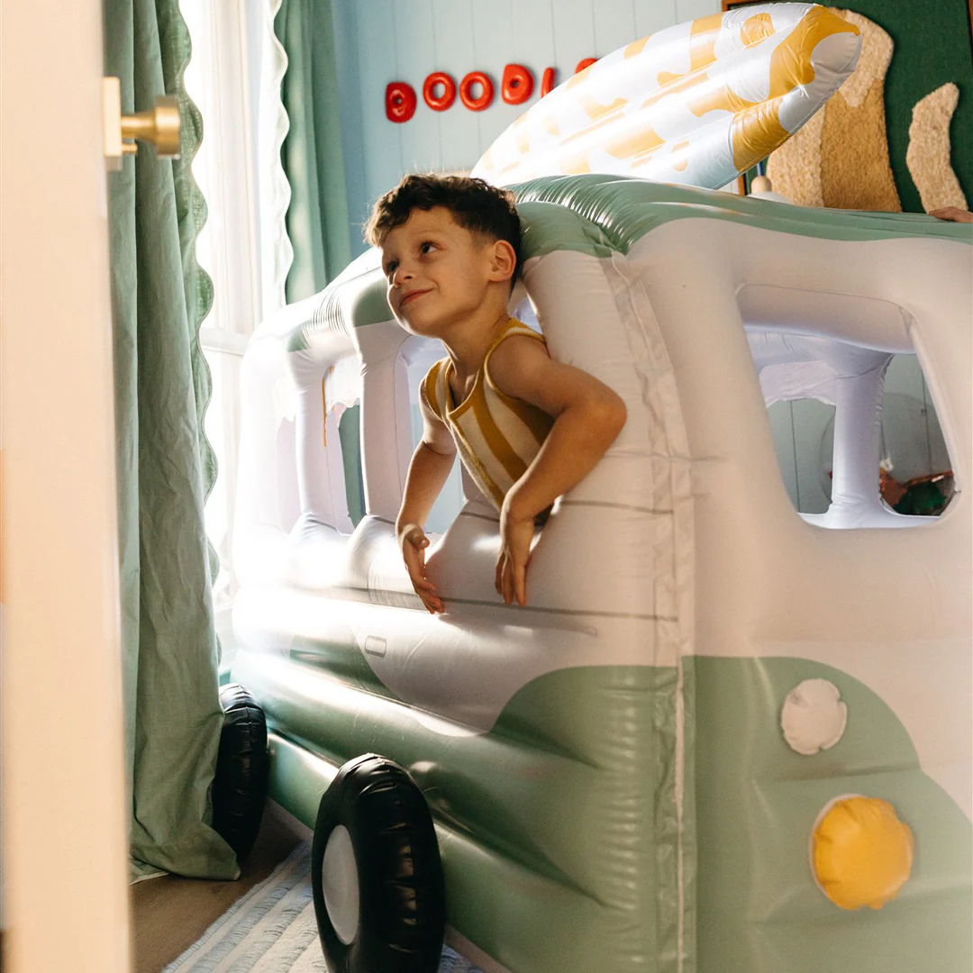 Camper Van - Image 5