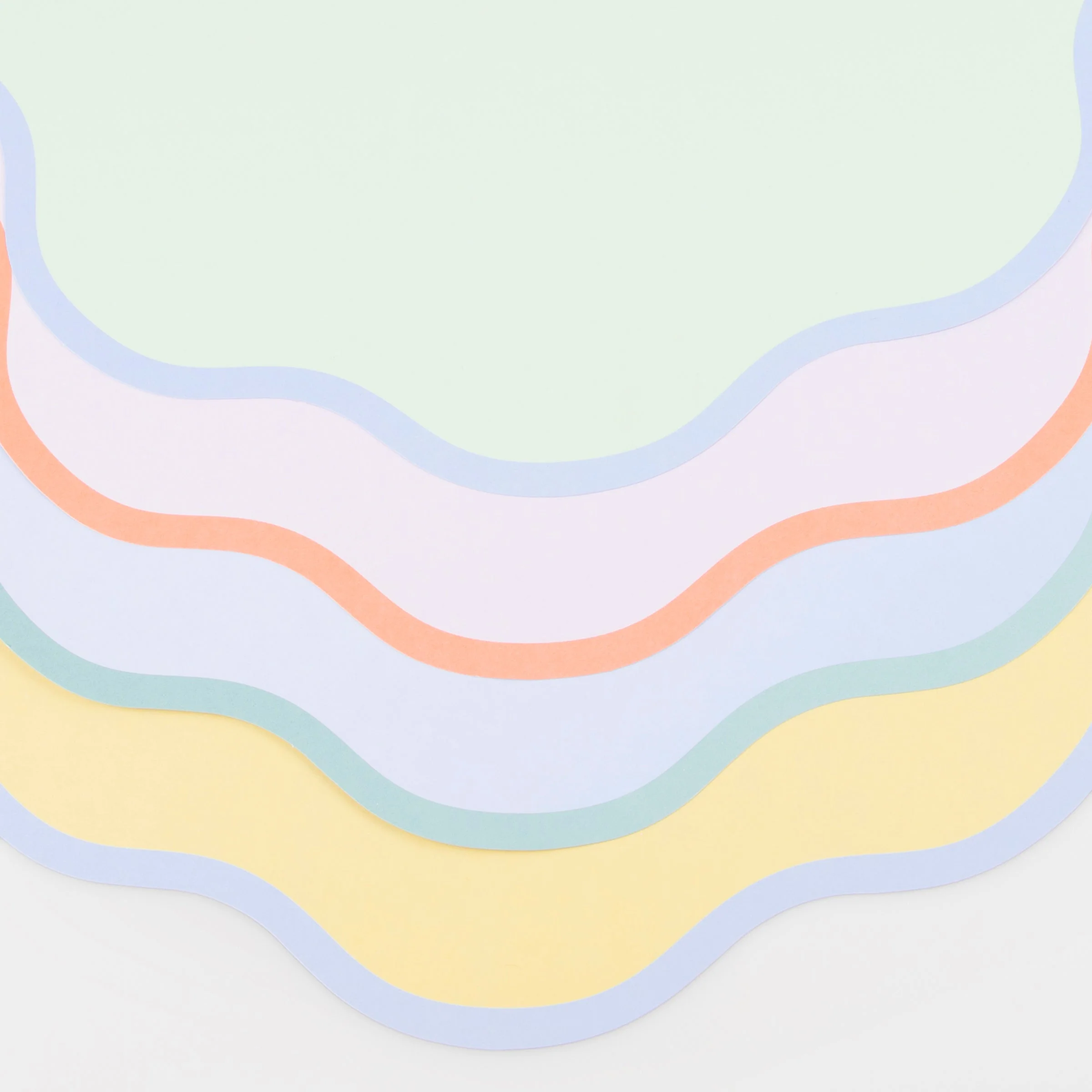 Meri Meri Wavy Round Paper Placemats (x 12) - Image 5